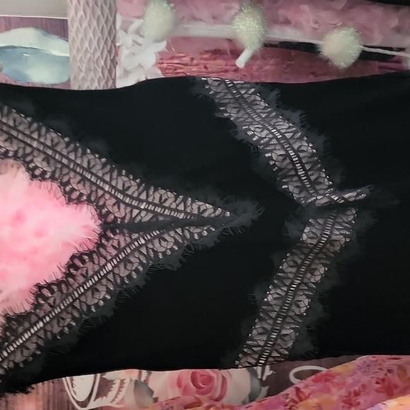 Velvet and lace dress chelsea28 - Picture 6 of 6